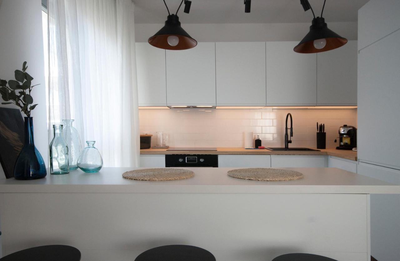 Irs Royal Apartments Apartamenty Irs Nadmorze Гданск Екстериор снимка